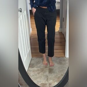 Guess Women's Navy Capris